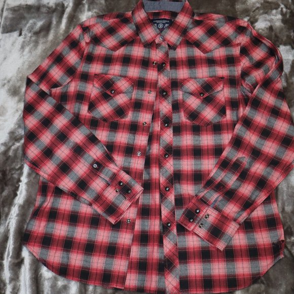 American Eagle Outfitters Vintage Fit Button Down Shirt - Picture 1 of 3